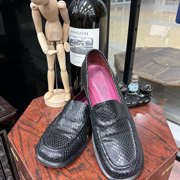 베르사체 진 꾸뛰르 블랙 스네이크 로퍼 235 (이탈리아제)