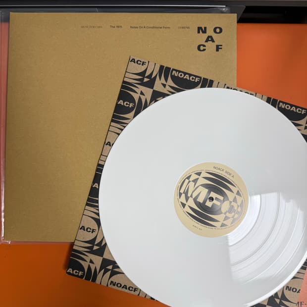 The 1975 NOACF 한정판 LP 화이트반