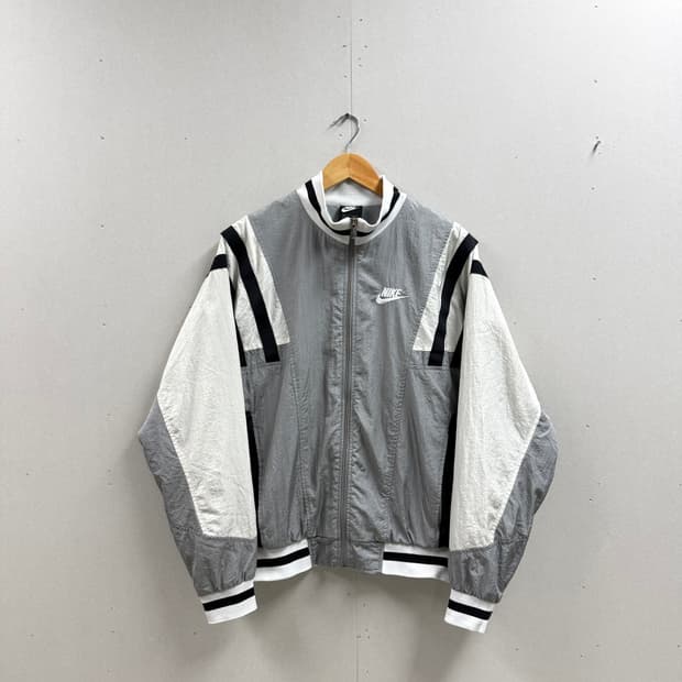 남성 95 M / 나이키 리이슈 우븐 바람막이  