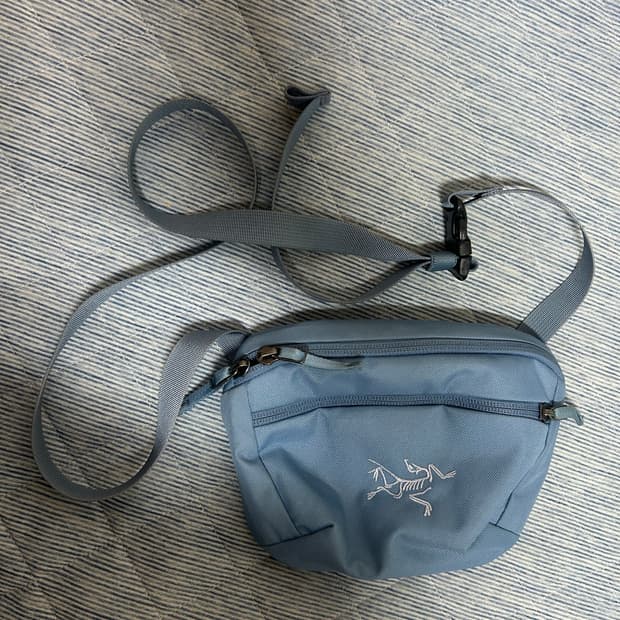 아크테릭스 맨티스 1 스톤워시