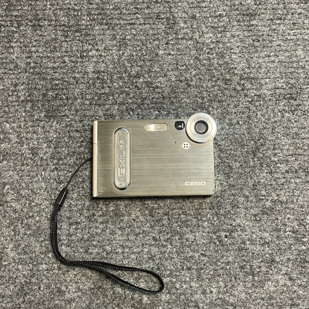 카시오 엑슬림 EX-S3 디지털카메라
