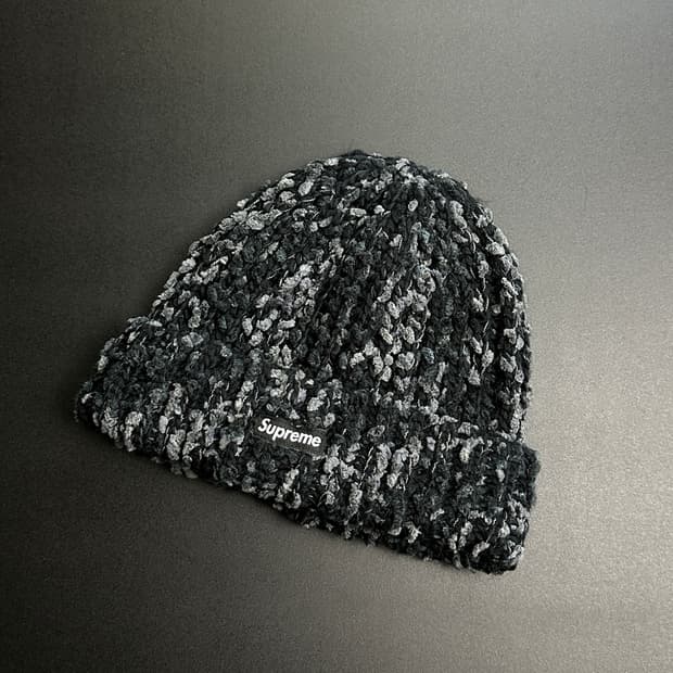 Supreme shenille beanie