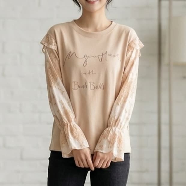 [55]베스띠벨리 자수 레터링 레이스 소매 티셔츠