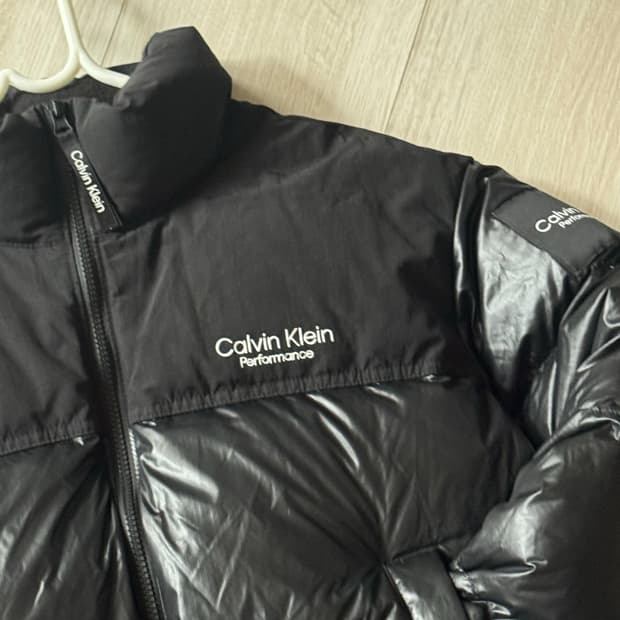 캘빈클라인 퍼포먼스 벌키 패딩 M