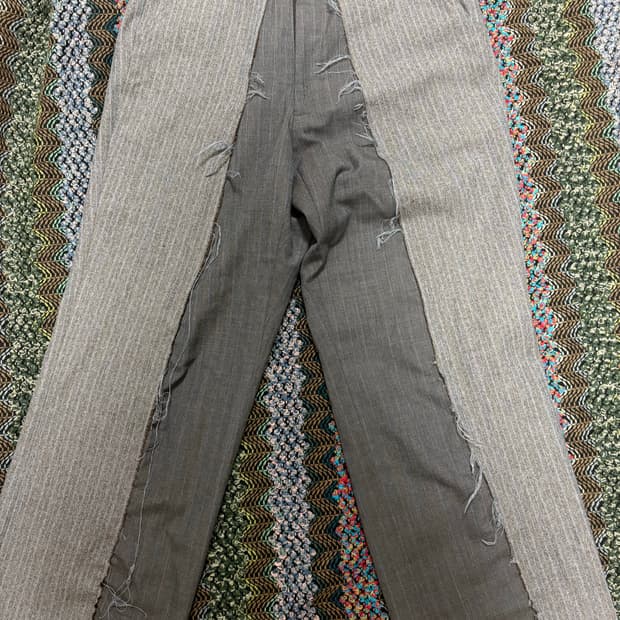 [s] old park baggy slacks
