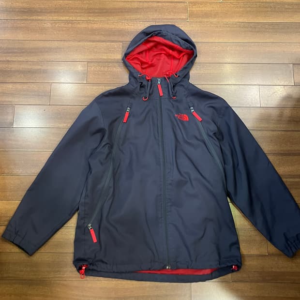 노스페이스 바람막이 (백팩변형)L
