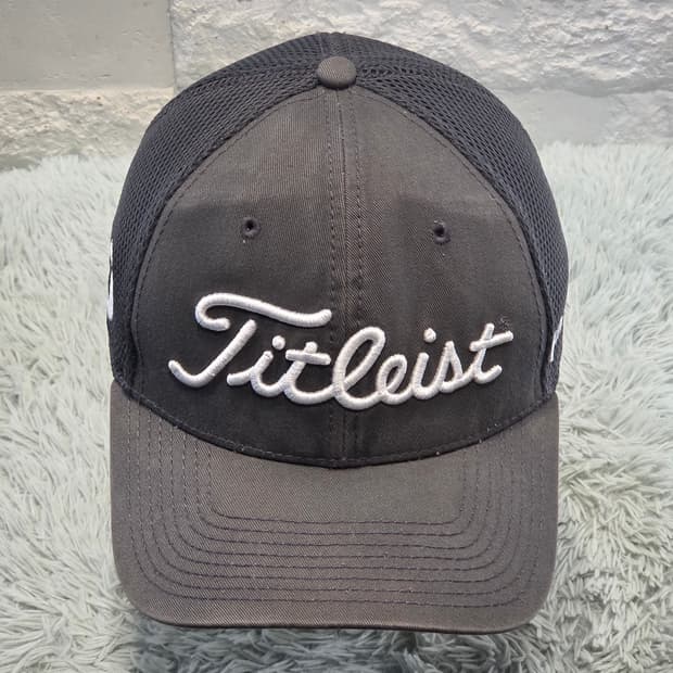L8-1:타이틀리스트 메쉬 트러커 캡 차콜 그레이 57-59cm