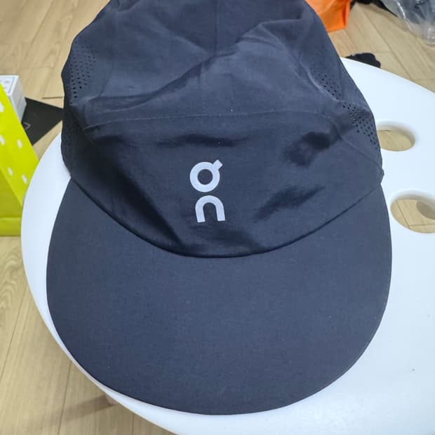 온러닝 퍼포먼스 캡 블랙