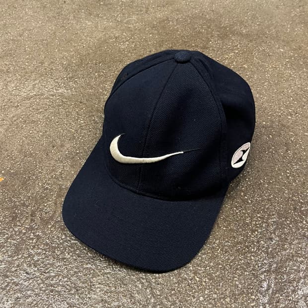 90s 나이키 스우시 볼캡 (OS)
