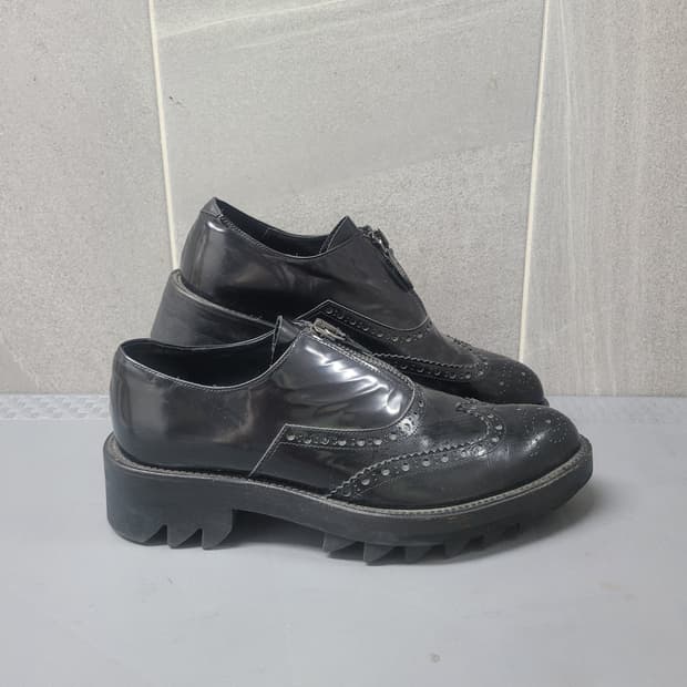 퓨에르옴므 로퍼 270