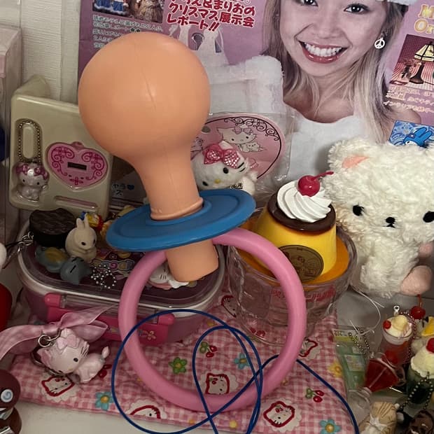 베이비 아기 쪽쪽이 목걸이 코스튬 한정판 코스프레 젖병 유니크 개그