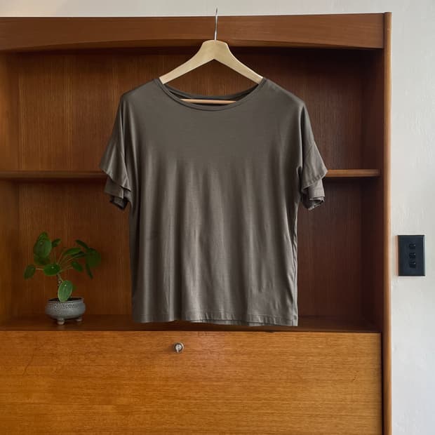 Gallardagalante Navy Ruffle T-Shirt