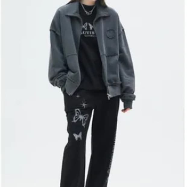 러브이즈트루 블랙 트레이닝 팬츠