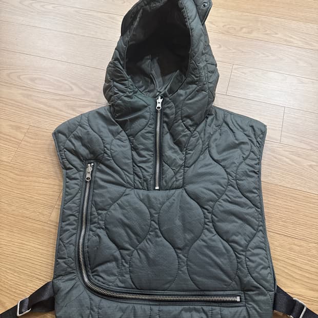 더일마 패딩베스트 카키