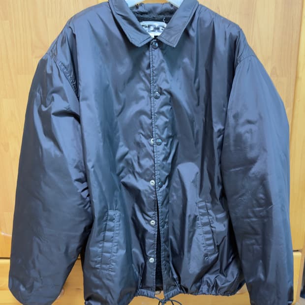 CDG 로고 코치 자켓 블랙