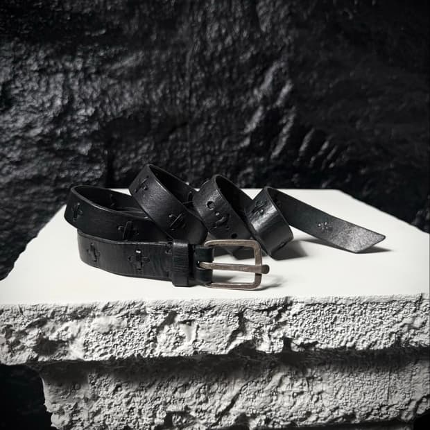 m.a+ stitch crosses medium belt EQ7C