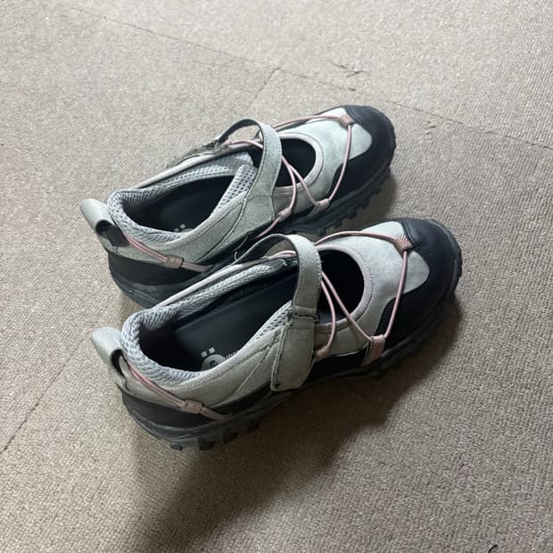 네거티브쓰리 슈즈 240