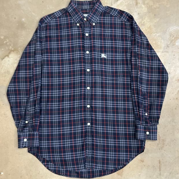 ๐ซถ๐ป ๋ฒ๋ฒ๋ฆฌ Navy ๋
ธ๋ฐ์ฒดํฌ ์
์ธ ๐ซถ๐ป