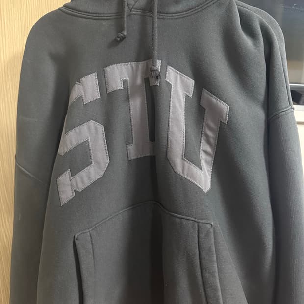 (일본한정) 스투시 후드티 m사이즈 