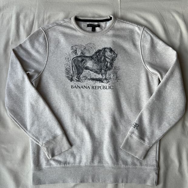 100 바나나 리퍼블릭 스웻셔츠 맨투맨