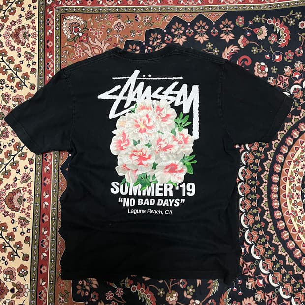 스투시 카네이션 빅로고 반팔티 L/100