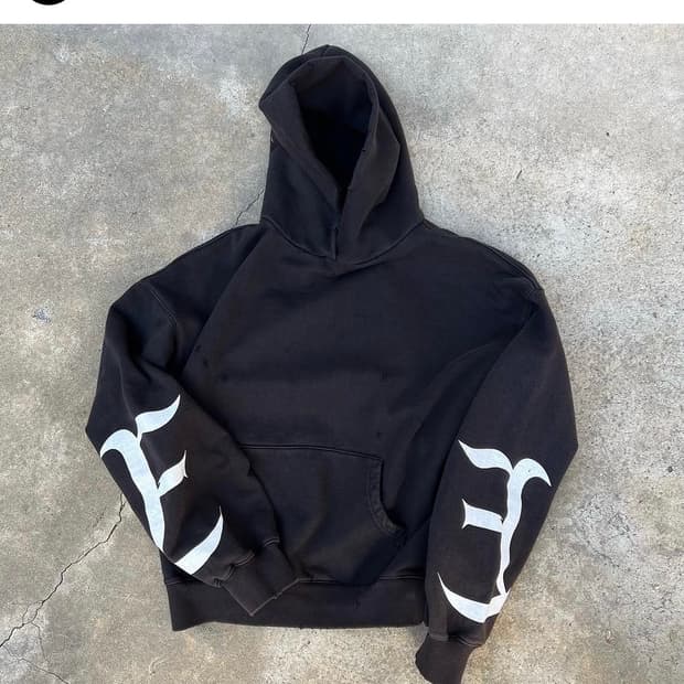 오왼 eclipse empire 후드 삽니다