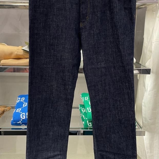 남성 구찌 레귤러핏 워시드 다크블루 데님