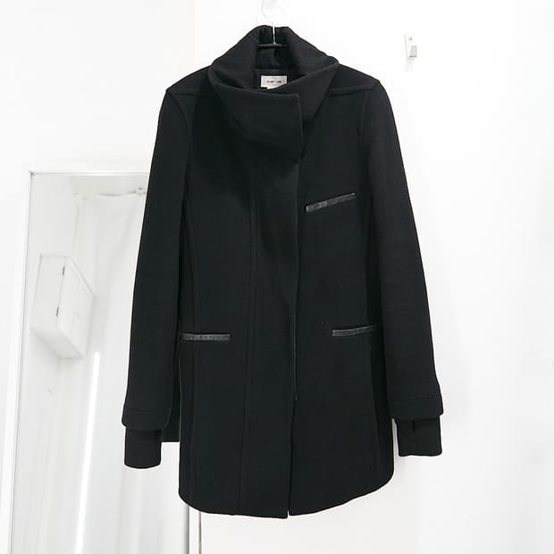 Zip Short Coat