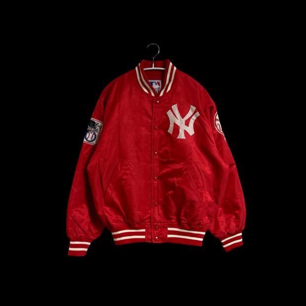 90s 뉴욕 양키스 레드 새틴 봄버 자켓