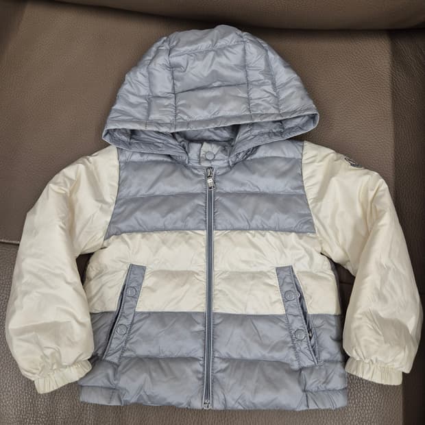 몽끌레어 패딩 후드 12/18 80cm