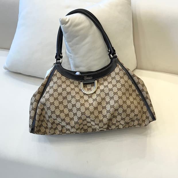 구찌 GG 캔버스 D링 호보 숄더백 (정품)