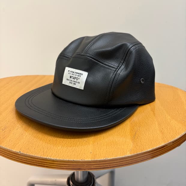 Wtaps 24년발매 레더 캠프캡