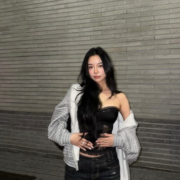쓰리타임즈 탑 구해요