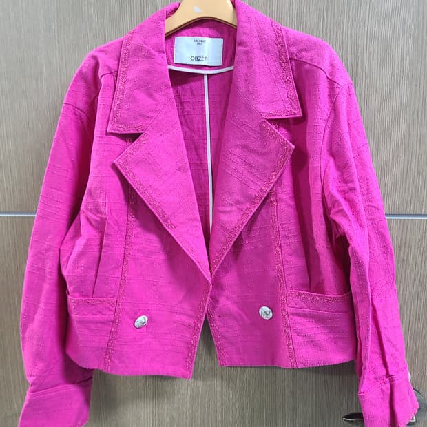 오브제 핑크 크롭 자켓