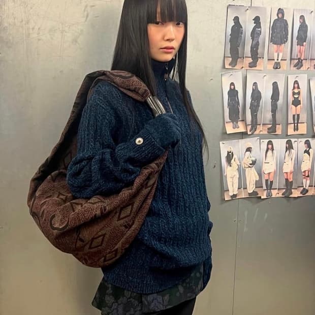 혜인서 숄더백