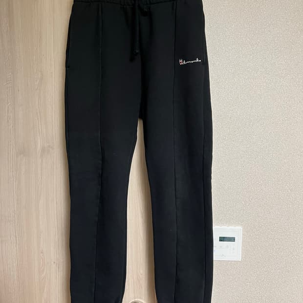 [m] 베트멍 챔피온 패러디 조거팬츠 블랙