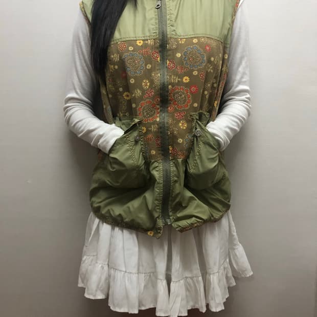 빈티지 카키 모리 베스트