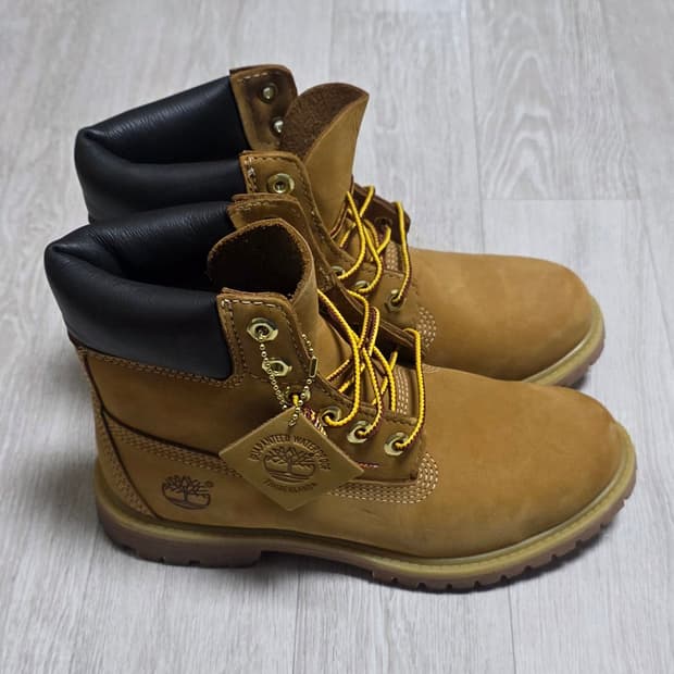 팀버랜드 6인치 프리미엄 워터프루프 여성부츠(240)