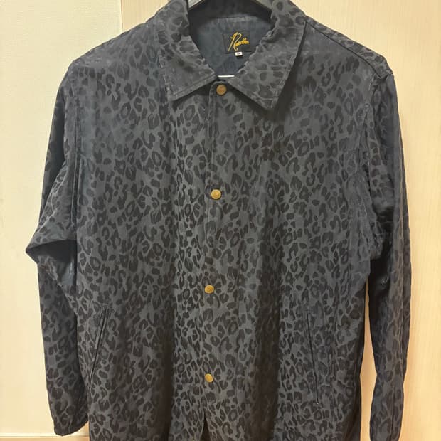 니들스 코치자켓