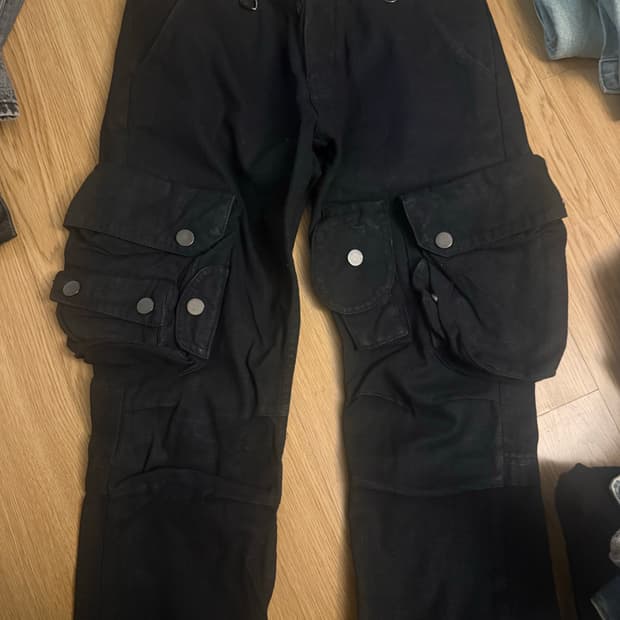 mnml 카고팬츠 28사이즈
