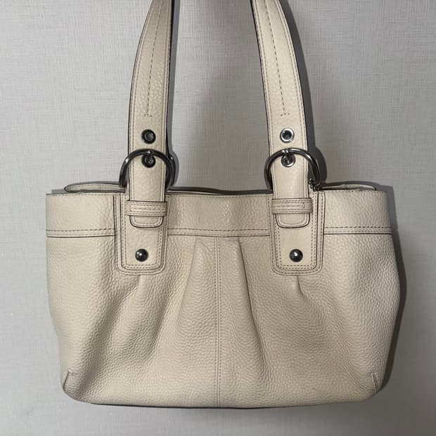 코치 빈티지 소호 버클 숄더백