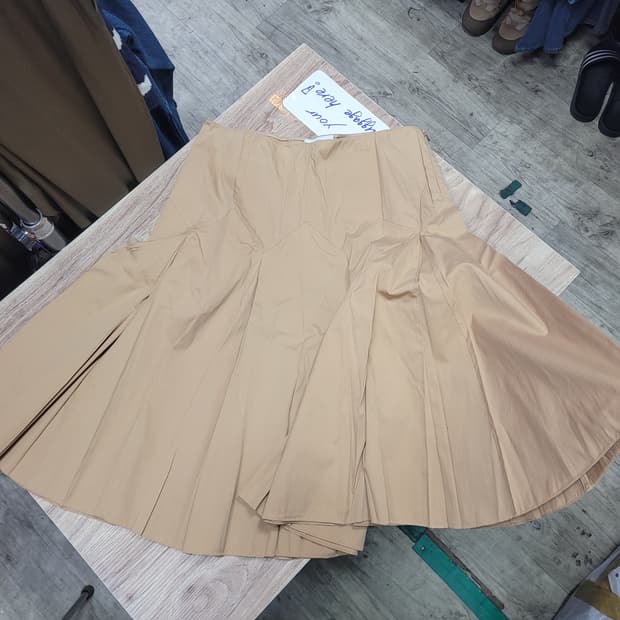 PRADA 프라다 플리츠 스커트 치마