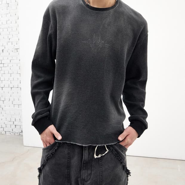 해칭룸 VTG Thermal Tee Black