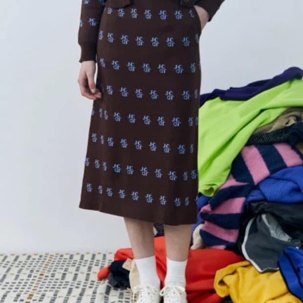 (~12/27) 쥬시쥬디 J 로고 플레이 니트 스커트 JXSK621F