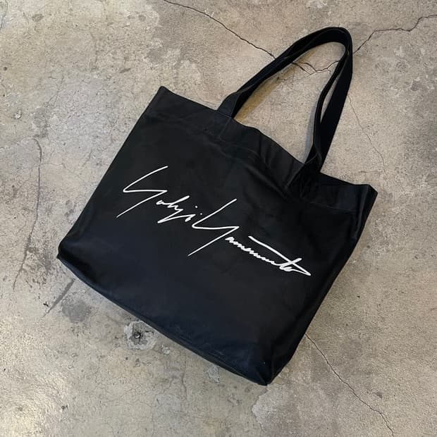  요지야마모토 로고 레더 토트백