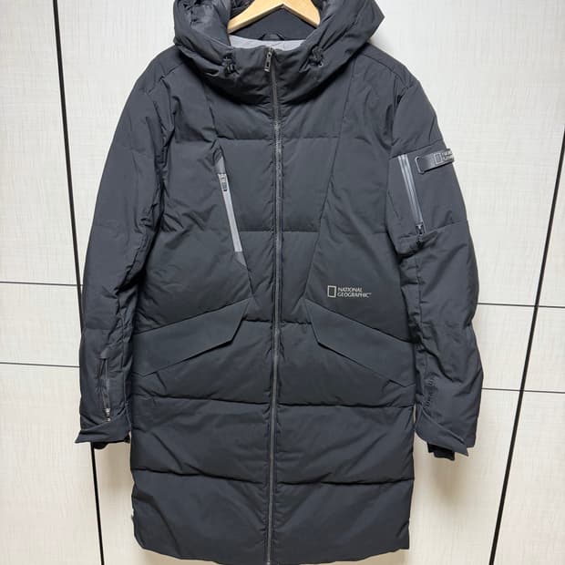 신형 내셔널지오그래픽 블랙 구스다운  롱 패딩  싸이즈 105