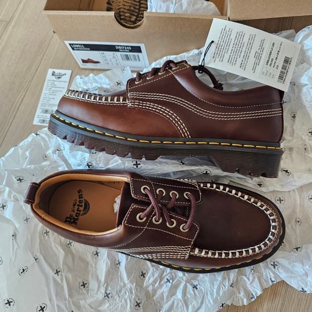 270 새제품) 닥터마틴 로웰 레더 목 토 슈즈 4EYE 구두 로퍼 워커