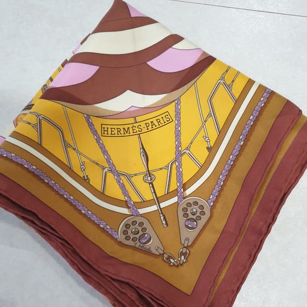 에르메스 스카프