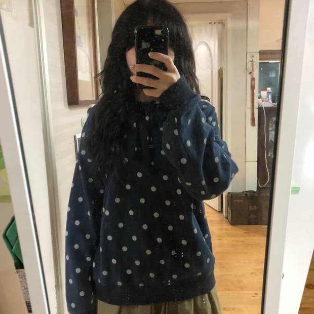 땡땡이 네이비 후드