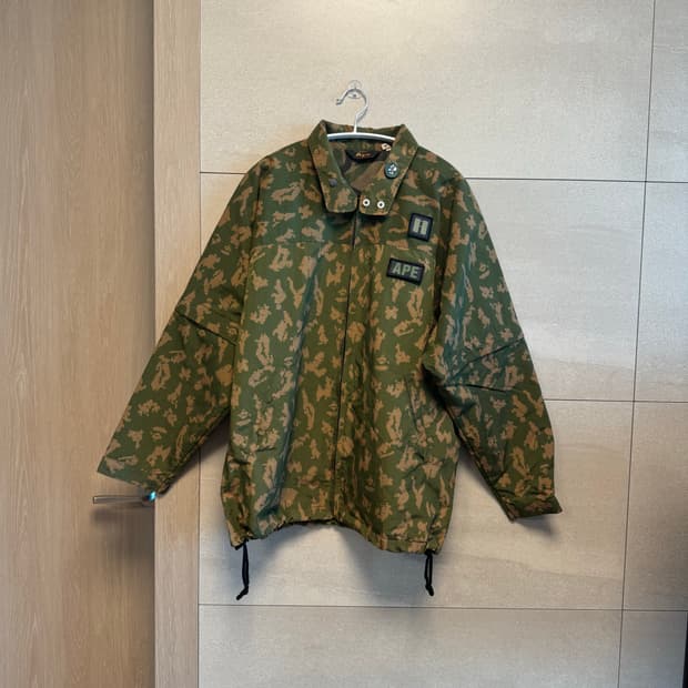 베이프 자켓 M